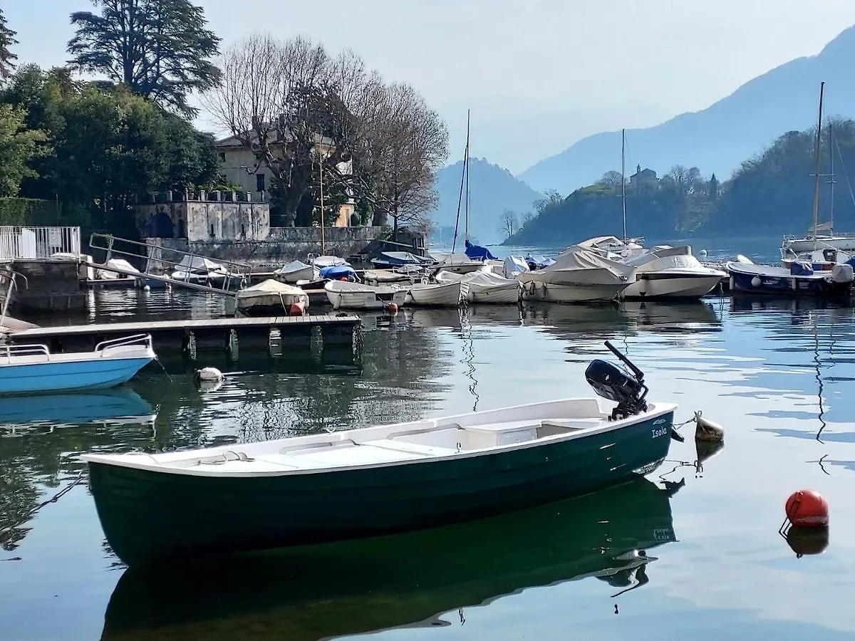 Casa Isola Villa Sala Comacina Italia